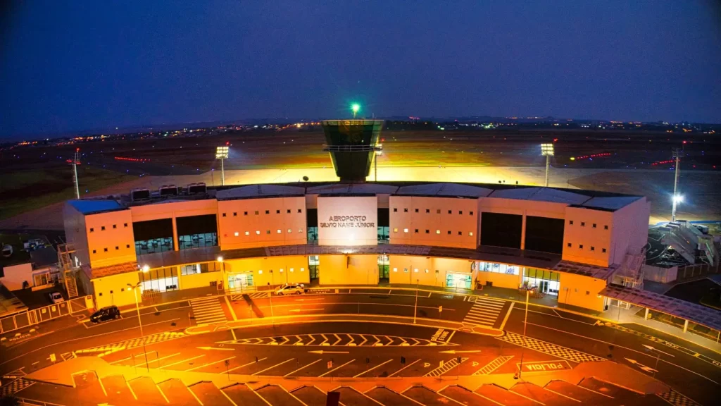 O espaço, ainda maior que a primeira Sala VIP, terá 125,57 metros quadrados e ficará no piso superior do Terminal de Passageiros (Credito: Rafael Silva)