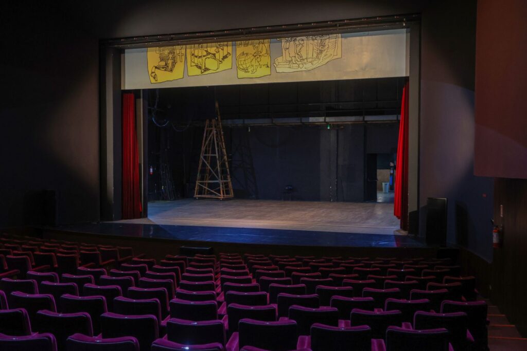 Teatro Guaira, 140 anos do Teatro Guaíra, murais do Poty Lazzarotto Fotos Gilson Abreu Foto: Gilson Abreu/Arquivo AEN