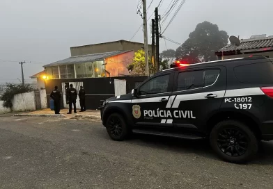Forças de segurança deflagram operação contra o tráfico de drogas em Curitiba